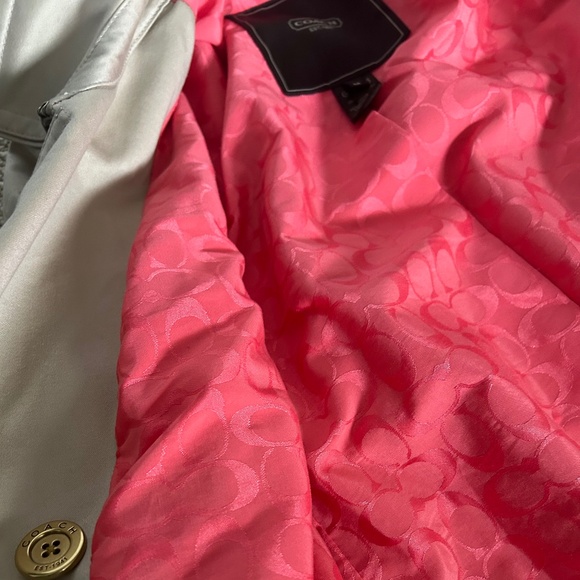 Authentic Coach 100 percent cotton beige trench coat - Picture 2 of 14